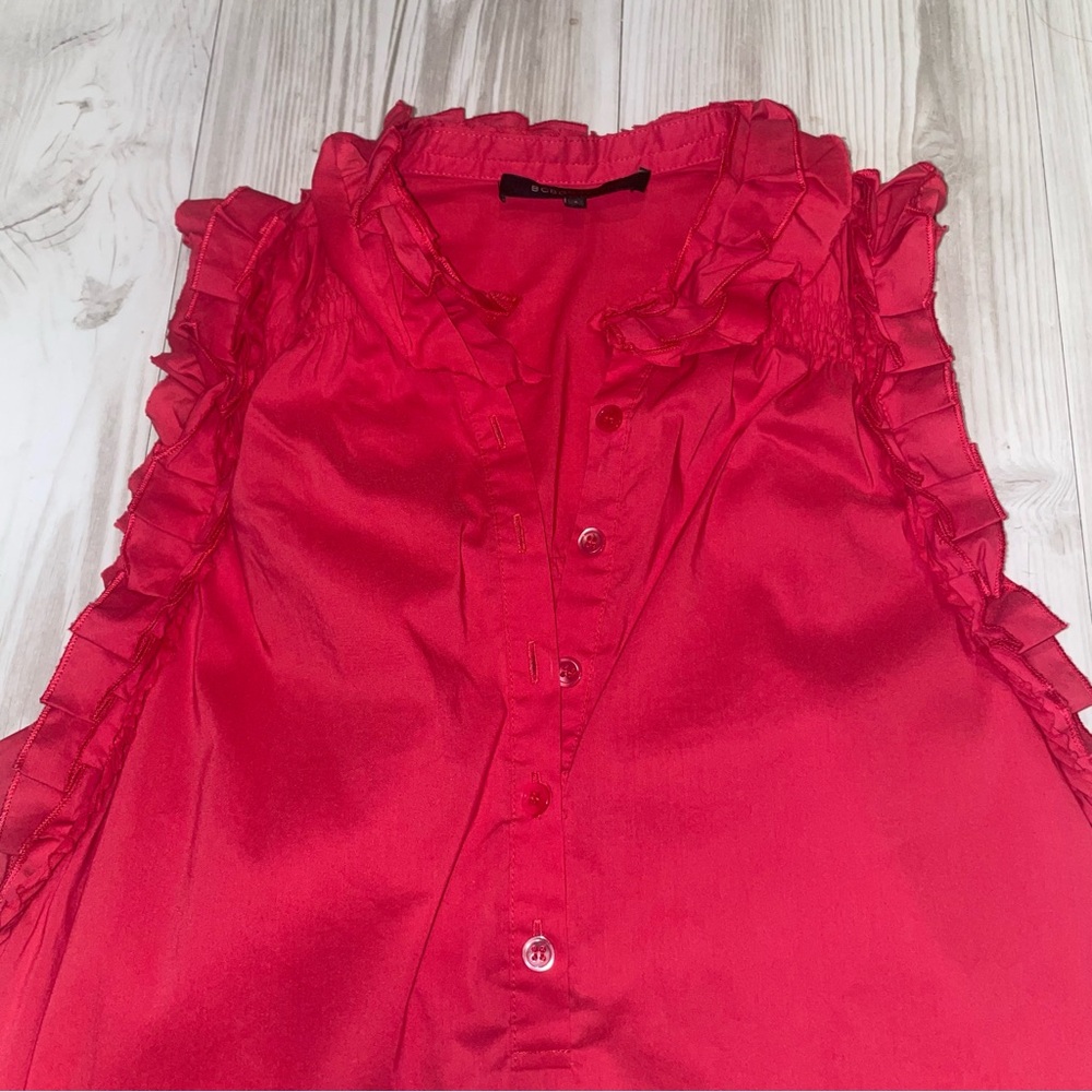 Red Ruffled Sleeveless Top - Picture 3 of 8